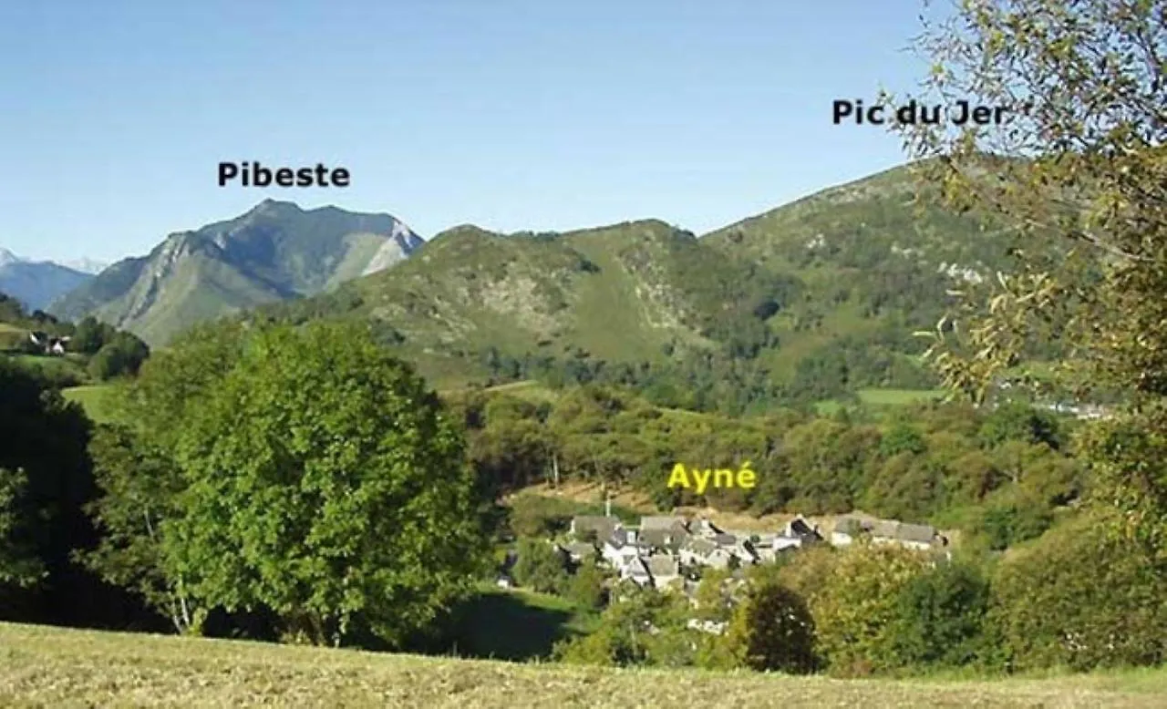 Entre Deux Moulins Villa Jarret France
